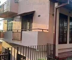 3-Story House for Sale in Gothatuwa – Spacious and Convenient