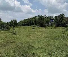 ​🌊Colombo-Kandy Road, Kalgadihena - Serene 96 Perch Land for Sale with Attanagalu Oya Frontage! 🤩